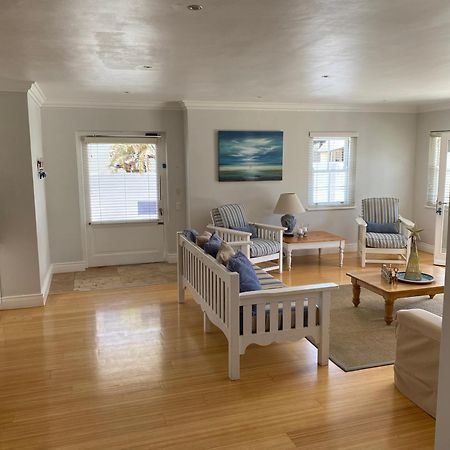 Shore'S Edge Luxury Oceanfront Home Hermanus Kültér fotó